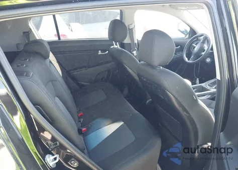 2015 Kia Sportage Lx z USA, uszkodzony, nr VIN KNDPB3AC9F7676823